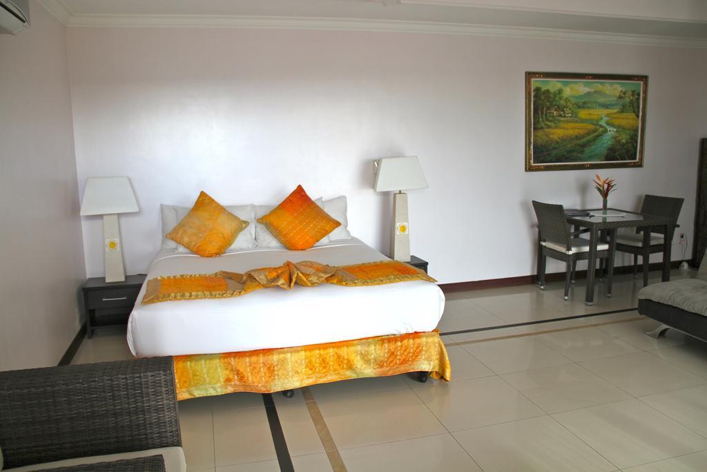Jimbaran Cliffs Private Pool Hotel & Spa ภายนอก รูปภาพ