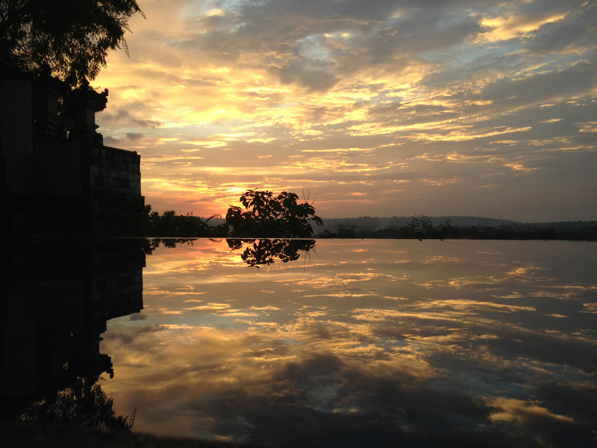 Jimbaran Cliffs Private Pool Hotel & Spa ภายนอก รูปภาพ